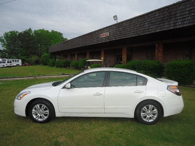 2012 Nissan Altima 25 S Photo