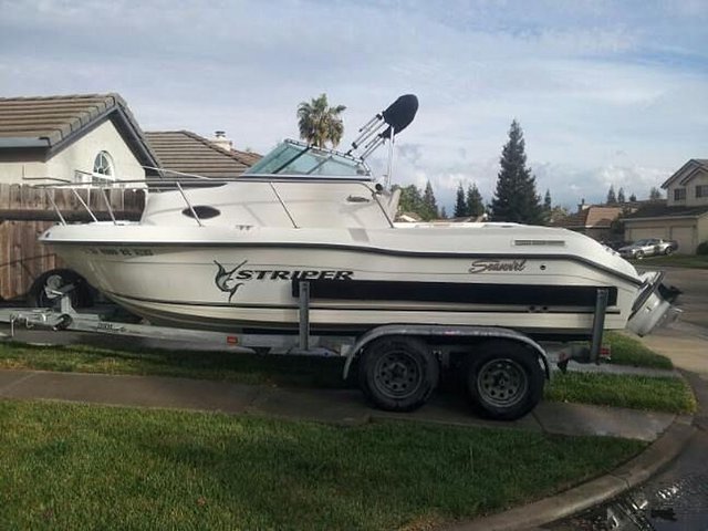 2006 Sea Swirl 1851 Dc Striper Photo