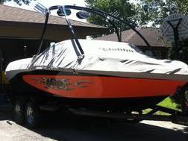 2005 Malibu Wakesetter Vlx Photo