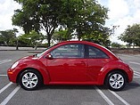 2010 Volkswagen New Beetle Coupe Photo #8