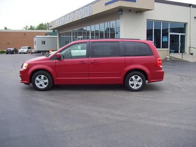 2013 Dodge Grand Caravan Photo