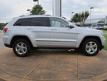 2011 Jeep Grand Cherokee Photo #2
