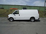 2000 Chevrolet Express Cargo Van Photo #1