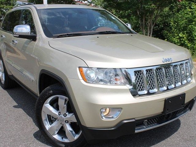 2012 Jeep Grand Cherokee Photo
