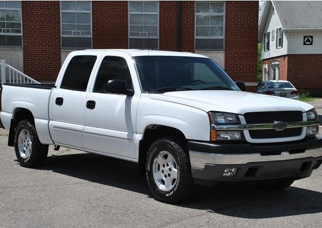 2005 Chevrolet Silverado 1500 4x4 Crew Cab Ls Photo
