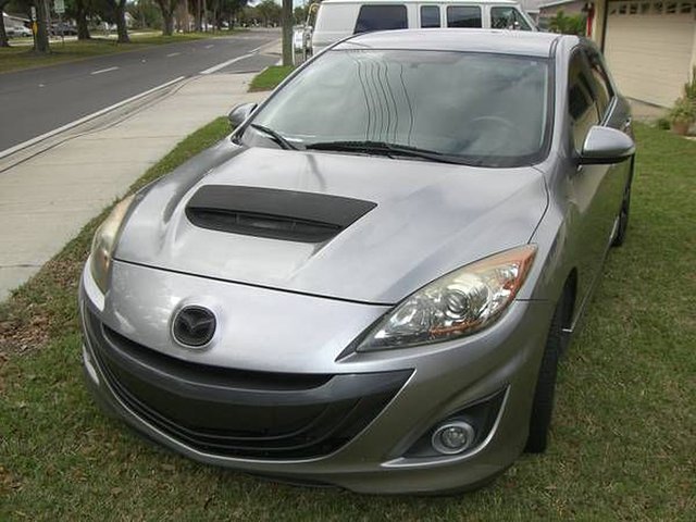 2010 Mazda Speed 3 Photo