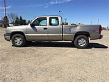 2003 Chevrolet Silverado 1500 Photo #2