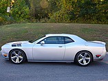 2009 Dodge Challenger Photo #2