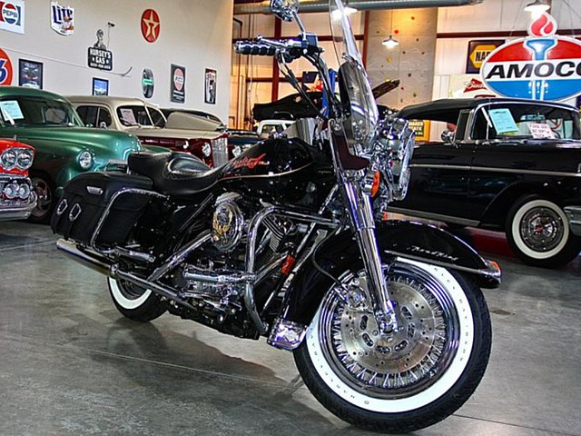 1996 Harley-Davidson Road King Photo