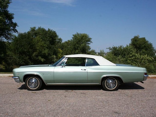 1966 Chevrolet Impala Photo