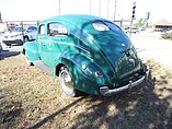 1940 Ford Super Deluxe Photo #2