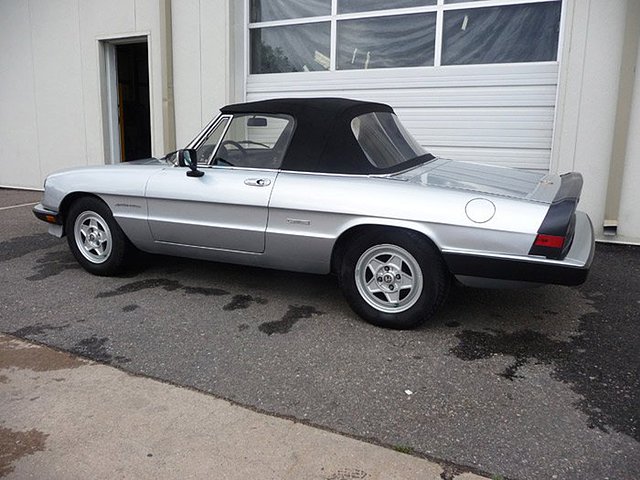 1986 Alfa Romeo Veloce Photo
