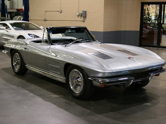 1963 Chevrolet Corvette Photo