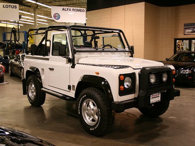 1988 Land Rover Defender 90 Photo