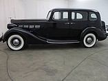1937 Packard Super 8 Photo #9