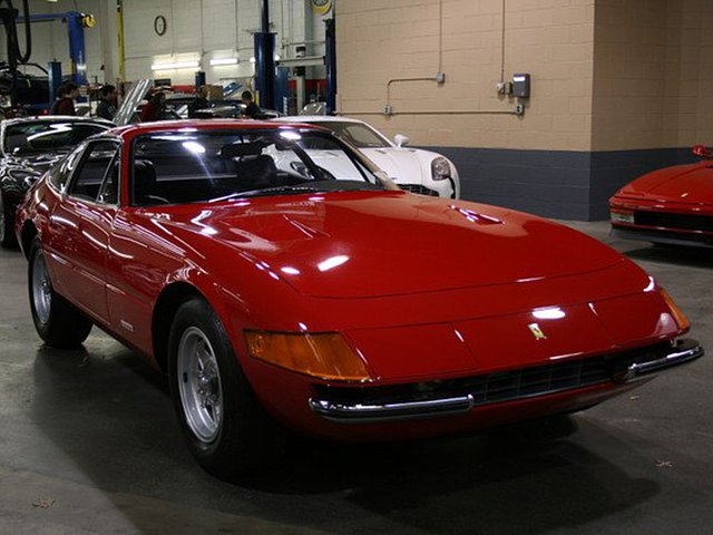 1972 Ferrari 365GTB4 Photo