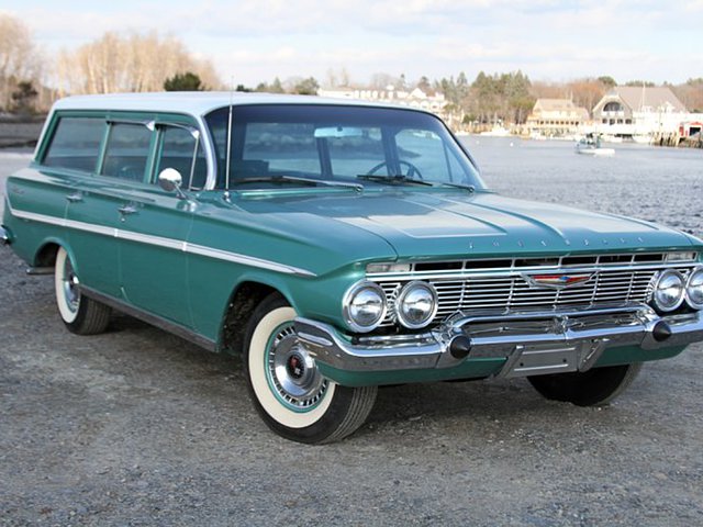 1961 Chevrolet Bel Air Photo