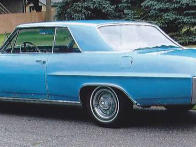 1964 Pontiac Grand Prix Photo