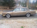 1988 Lincoln Town Car Photo #2