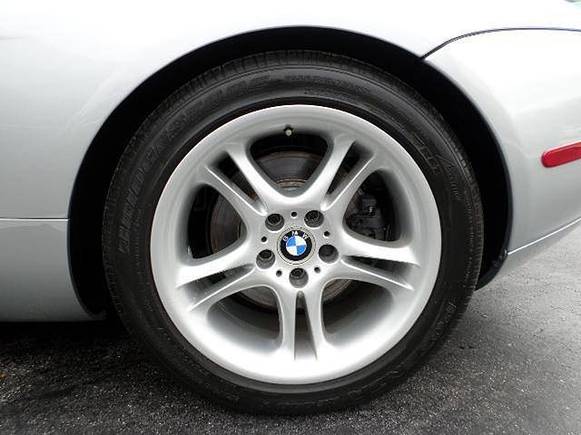 2001 BMW Z8 Photo