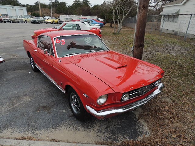 1965 Ford Mustang Photo