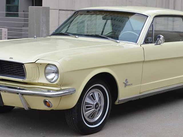 1966 Ford Mustang Photo