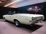 1966 Pontiac GTO Photo #16