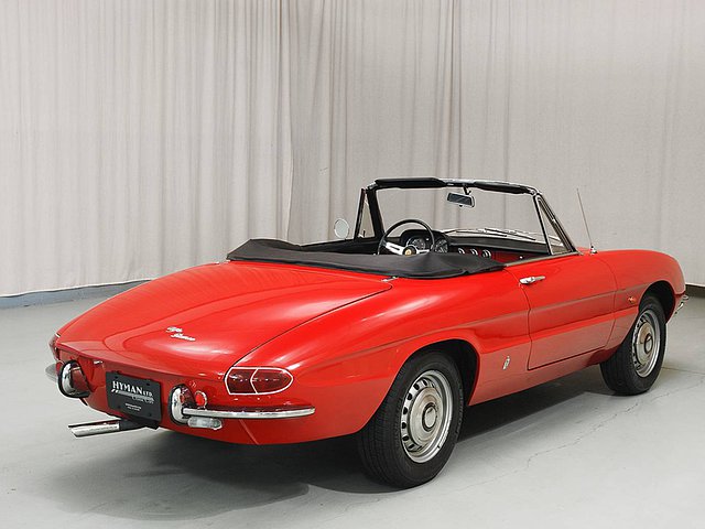 1967 Alfa Romeo Duetto Photo