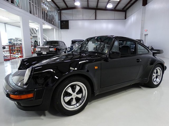 1984 Porsche 930 Photo