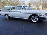 1961 Chrysler Town & Country Photo #2