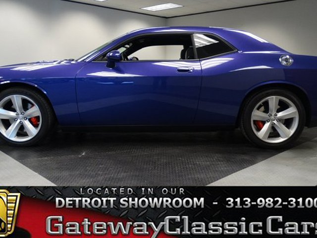 2010 Dodge Challenger Photo
