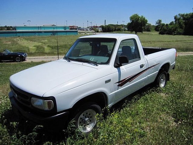 1994 Mazda Photo