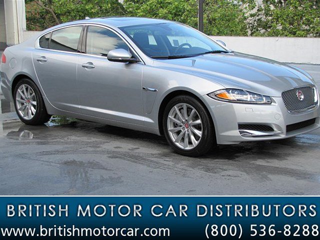 2014 Jaguar XF Photo