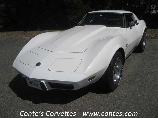 1976 Chevrolet Corvette Photo