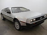 83 DeLorean DMC-12