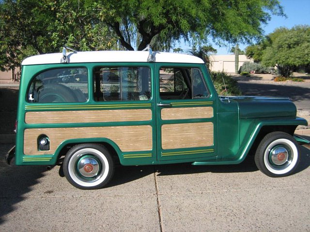 1951 Willys Utility Wagon Photo