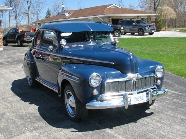 1946 Mercury Eight Photo