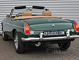 1970 MG B Photo #2
