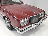 1983 Buick Riviera Photo #16