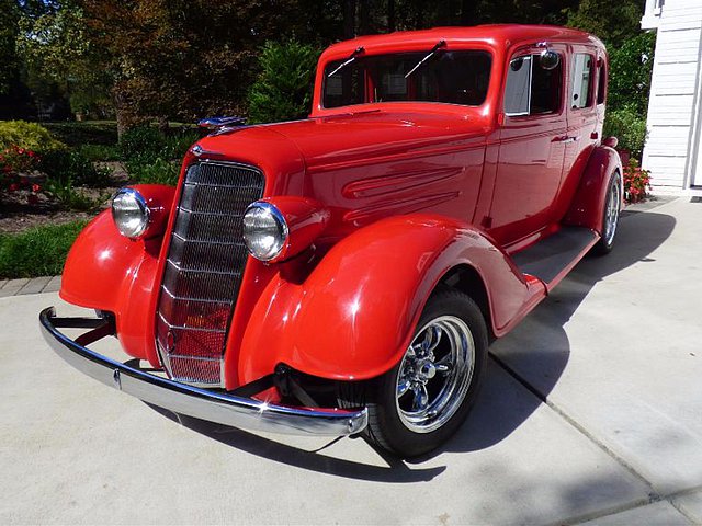 1934 Oldsmobile Series F Photo