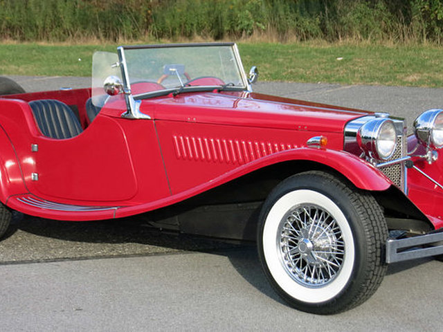 1937 Jaguar SS100 Photo