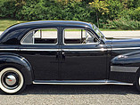 1940 Oldsmobile Series 90 Photo #2